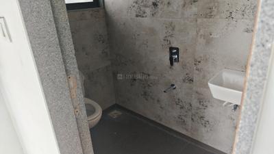 Bathroom Image of 1958 Sq.ft 3 BHK Apartment / Flat for sale in Northern Infinity, Adajan Gam Surat for Rs. 9500000