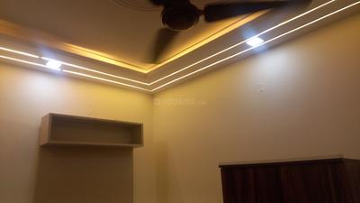 Bedroom Image of 1010 Sq.ft 3 BHK Builder Floor for rent in Sector 16 Rohini New Delhi for Rs. 32000