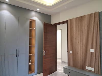 Bedroom Image of 1800 Sq.ft 3 BHK Builder Floor for sale in Paschim Vihar New Delhi for Rs. 36000000