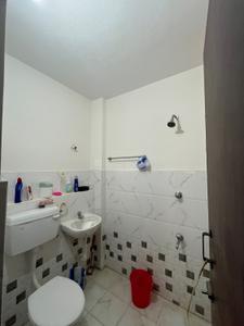 Bathroom Image of 715 Sq.ft 2 BHK Apartment / Flat for sale in Arun Excello Sindhuraa, Siruseri Chennai for Rs. 4975000
