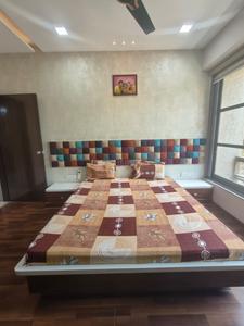 Bedroom Image of 4400 Sq.ft 4 BHK Apartment / Flat for sale in Bodakdev Ahmedabad for Rs. 60000000