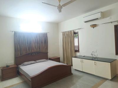 Bedroom Image of 4000 Sq.ft 4 BHK Independent House for rent in RMZ Galleria Residences by RMZ Corp, RMV Extension Stage 2 Bengaluru for Rs. 300000