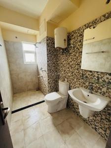 Bathroom Image of 1274 Sq.ft 3 BHK Apartment / Flat for sale in Mani Casa 2, New Town Kolkata for Rs. 18000000