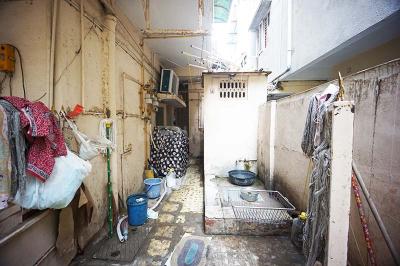 Balcony Image of 1566 Sq.ft 5 BHK Independent House for sale in Satellite Ahmedabad for Rs. 14900000