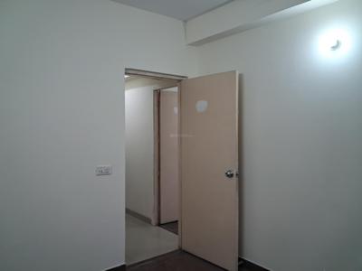 Bedroom Image of 960 Sq.ft 2 BHK Apartment / Flat for rent in Jaypee Kosmos, Sector 134 Noida for Rs. 32000
