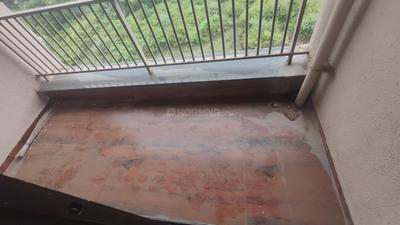 Balcony Image of 900 Sq.ft 2 BHK Apartment / Flat for rent in Roongta Shree Tirumala Omkar Apartment, Gangapur Nashik for Rs. 17000