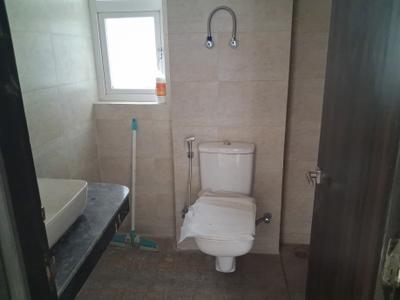 Image of 1050 Sq.ft 2 BHK Apartment / Flat for rent in Shri Radha Aqua Garden, Noida Extension, Greater Noida for Rs. 20000