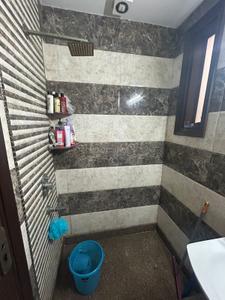 Bathroom Image of 1800 Sq.ft 3 BHK Builder Floor for rent in Lajpat Nagar New Delhi for Rs. 90000