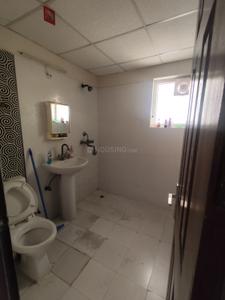 Image of 1045 Sq.ft 2 BHK Apartment / Flat for rent in Paramount Floraville, Sector 137, Noida for Rs. 28000