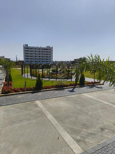 Super Corridor Main Image 1