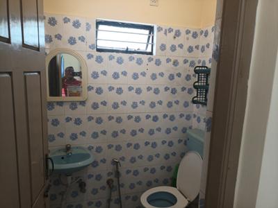 Bathroom Image of 150 Sq.ft 1 RK Independent House for rent in New Tippasandra Bengaluru for Rs. 13500