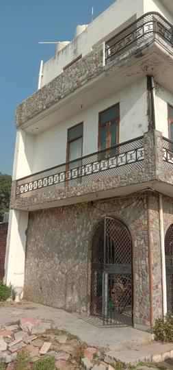 Bakshi Ka Talab Main Image 1