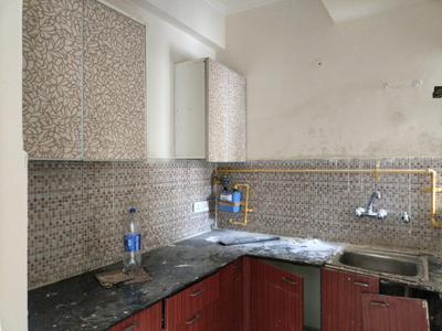 Kitchen Image of 615 Sq.ft 1 BHK Apartment / Flat for sale in Maxblis Taj Wellington, Sector 75 Noida for Rs. 8000000