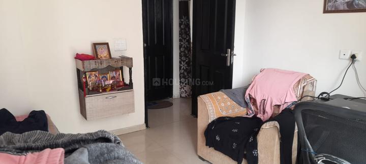 Prateek Wisteria Main Image 1