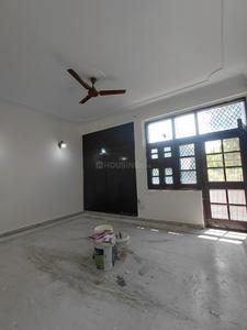 Hall Image of 2500 Sq.ft 2.5 BHK Independent House for rent in Sector 50 Noida for Rs. 35000