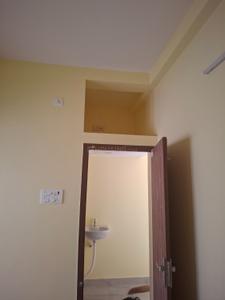 Bedroom Image of 490 Sq.ft 1 BHK Independent House for rent in Kakkalur Industrial Estate Chennai for Rs. 6500