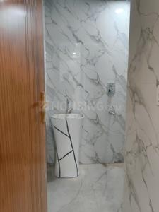 Image of 1450 Sq.ft 3 BHK Builder Floor for sale in Sector 104, Noida for Rs. 7500000