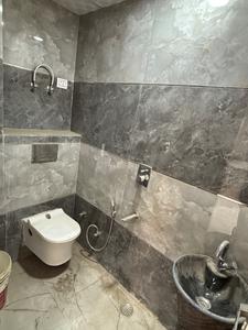 Bathroom Image of 1500 Sq.ft 3 BHK Apartment / Flat for sale in Sector 104 Noida for Rs. 7511000