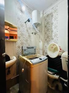Bedroom One Image of 650 Sq.ft 2 BHK Builder Floor for sale in Arjun Nagar New Delhi for Rs. 7000000