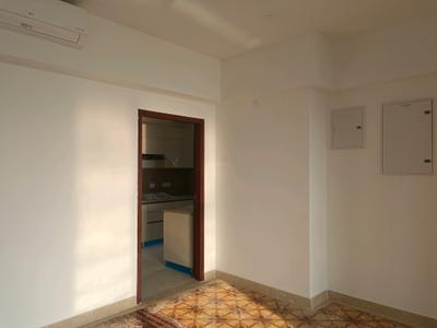 Living Room Image of 1366 Sq.ft 2 BHK Apartment / Flat for sale in Godrej Meridien, Sector 106 Gurgaon for Rs. 22500000