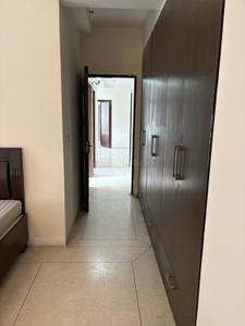 Image of 1200 Sq.ft 3 BHK Apartment / Flat for sale in DLF Carlton Estate, Sector 53, Gurgaon for Rs. 32500000