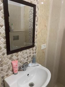 Bathroom Image of 1500 Sq.ft 3 BHK Apartment / Flat for sale in K Soni Builders KSB City Heights, Peer Muchalla Zirakpur for Rs. 8000000