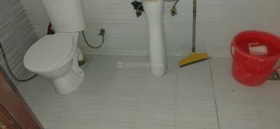 Bathroom Image of 1575 Sq.ft 3 BHK Apartment / Flat for rent in Omaxe Residency II, Arjunganj Lucknow for Rs. 35000