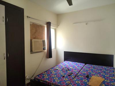 Bedroom Image of 900 Sq.ft 2 BHK Apartment / Flat for sale in Paras Tierea, Sector 137 Noida for Rs. 8500000