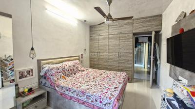 Bedroom Image of 950 Sq.ft 2 BHK Apartment / Flat for sale in Andheri West Mumbai for Rs. 30000000
