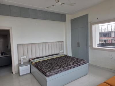 Bedroom Image of 2000 Sq.ft 3 BHK Apartment / Flat for rent in Hem Chand Compound Aligarh for Rs. 40000