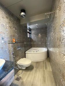 Bathroom Image of 2152 Sq.ft 3 BHK Apartment / Flat for rent in Panjim Goa for Rs. 130000