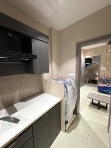 Kitchen Image of 670 Sq.ft 1 BHK Apartment / Flat for rent in Space Park I, Mahalakshmi Nagar Indore for Rs. 22000