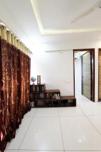 Hall Image of 2358 Sq.ft 3 BHK Apartment / Flat for sale in Motera Ahmedabad for Rs. 16000000