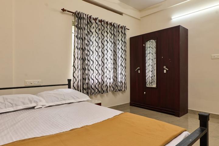 AashianA Bedroom 1