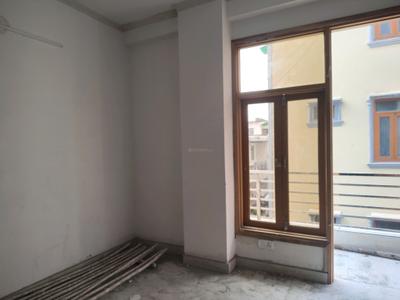 Bedroom Image of 650 Sq.ft 2 BHK Apartment / Flat for sale in Sangam Vihar New Delhi for Rs. 3000000