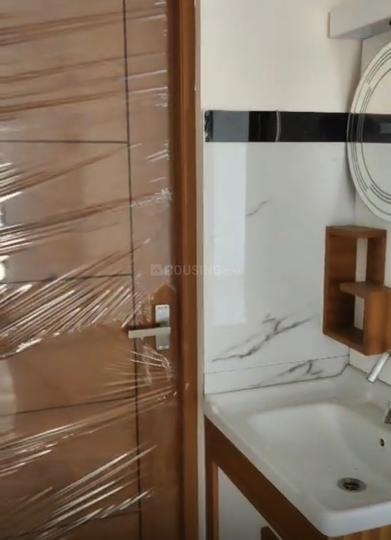 Chalikavatom Bathroom 1