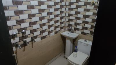 Image of 1100 Sq.ft 3 BHK Builder Floor for rent in Dwarka Mor, New Delhi for Rs. 15000