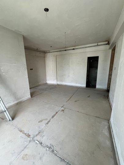 Spenta Medius Main Image 1