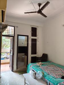 Bedroom Image of 850 Sq.ft 2 BHK Builder Floor for sale in Vaishali Ghaziabad for Rs. 8000000