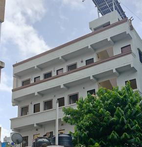 1.5 BHK Flat