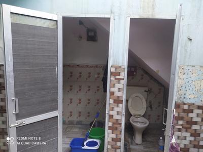 Bathroom Image of 1152 Sq.ft 4 BHK Independent House for sale in Shori Nagar Amritsar for Rs. 3200000