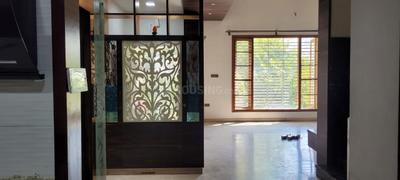 Kitchen Image of 2100 Sq.ft 2 BHK Independent House for rent in Basaveshwara Nagar Bengaluru for Rs. 75000