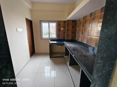 Kitchen Image of 1620 Sq.ft 3 BHK Apartment / Flat for rent in New Gold Coin Apartment, Sarkhej Ahmedabad for Rs. 25000