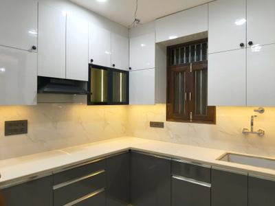 Kitchen Image of 1450 Sq.ft 3 BHK Builder Floor for sale in Vaishali Ghaziabad for Rs. 14000000