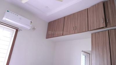 Bedroom Image of 2000 Sq.ft 2 BHK Independent House for rent in Housing Board Colony Ongole for Rs. 20000