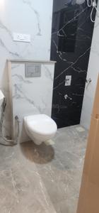 Bathroom Image of 800 Sq.ft 2 BHK Apartment / Flat for sale in Sukoon Woods Platina, Jogeshwari West Mumbai for Rs. 16500000