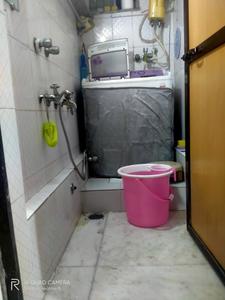 Bathroom Image of 650 Sq.ft 2 BHK Apartment / Flat for sale in Accord Complex, Mumbra Thane for Rs. 3600000