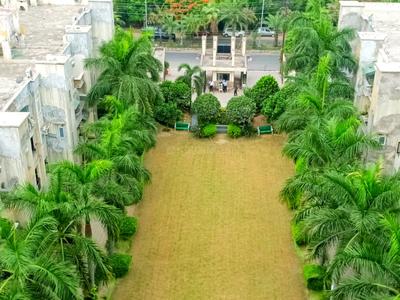 Image of 3000 Sq.ft 5 BHK Apartment / Flat for sale in Sampada Sagar Presidency, Sector 50, Noida for Rs. 35000000