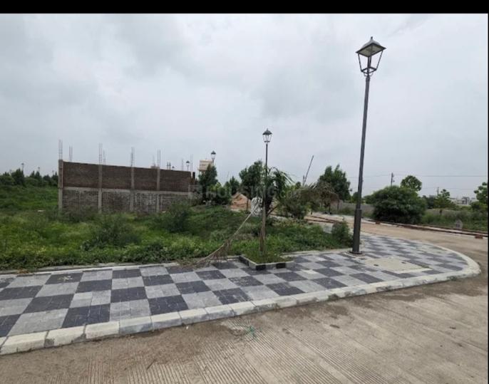 DM Dream City Main Image 1