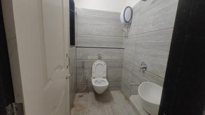 Bathroom Image of 650 Sq.ft 1 BHK Apartment / Flat for rent in Urban BKC Crown, Kurla West Mumbai for Rs. 59999